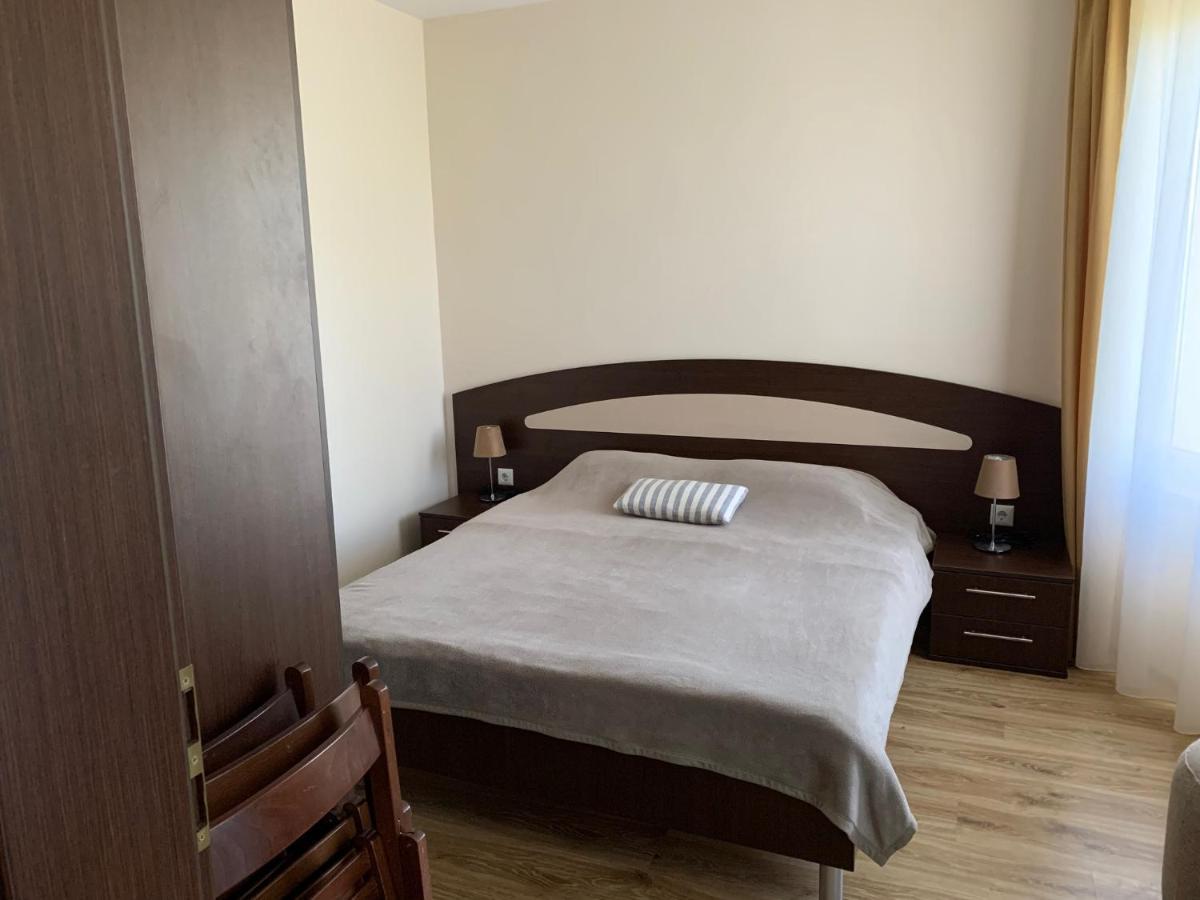 Аппартамент Pines Beach Resort 比亚拉 外观 照片